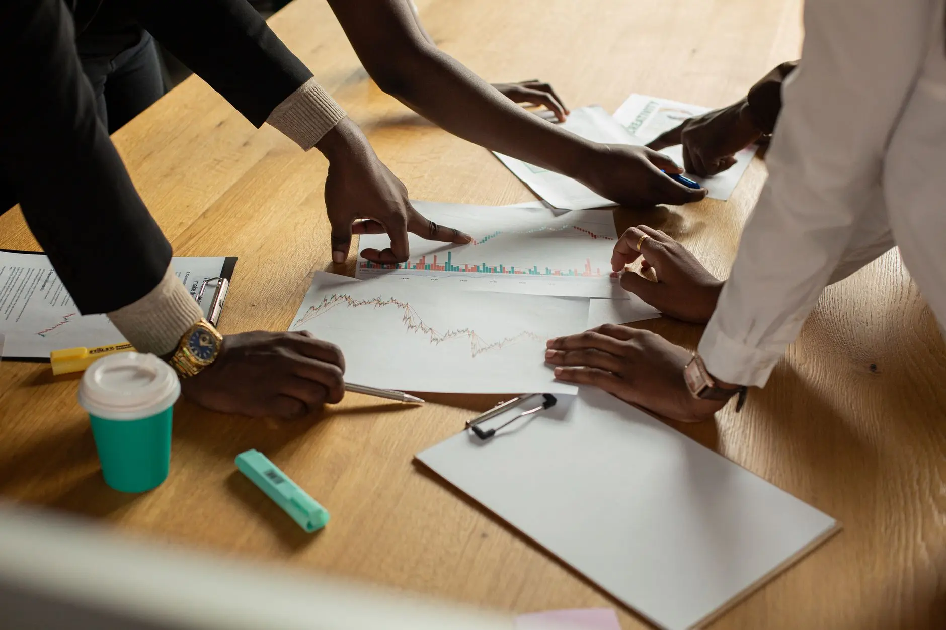 建筑机械电动工具行业技术升级趋势与施工现场适配方案