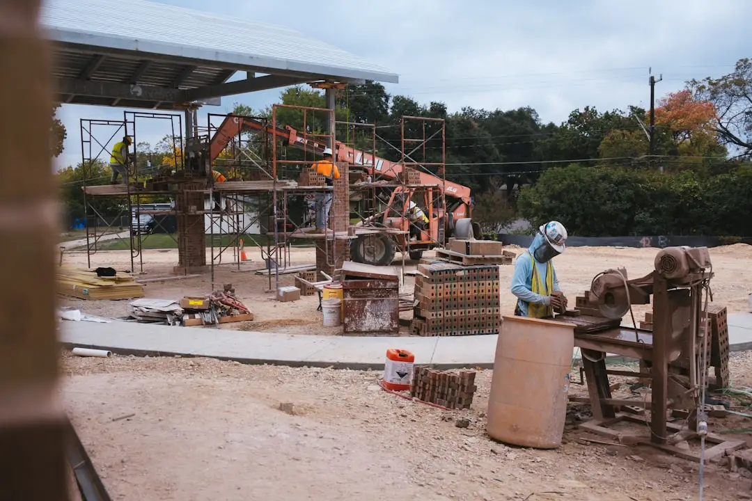 腻子喷涂机在宿迁建筑工地的选型要点与施工效率提升方案正文配图 1