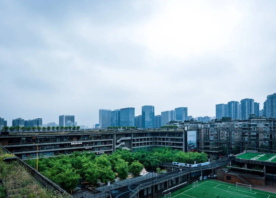 宿迁腻子喷涂机选型指南:防水施工设备参数对比与推荐
